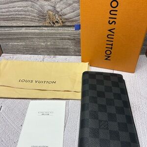 Louis Vuitton Black Damier Graphite Long Card & Key Holder